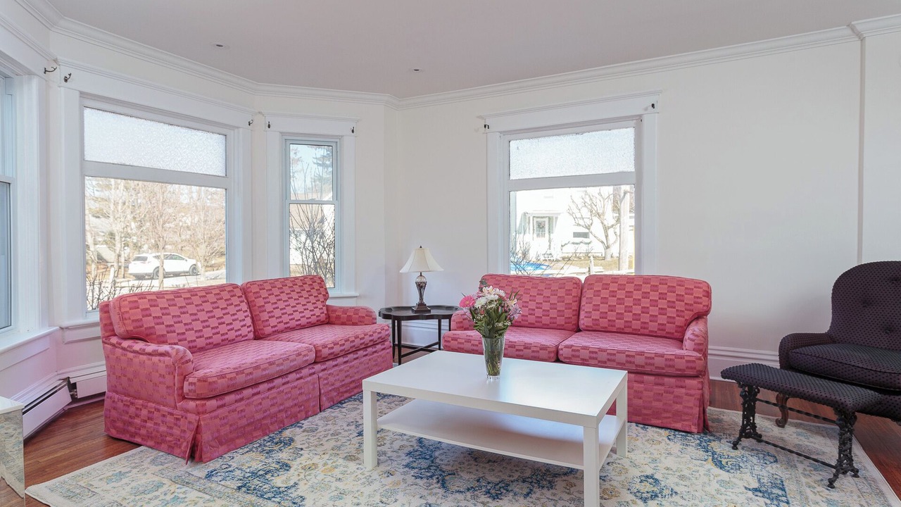 Photo of Livingroom in Bloomfield
