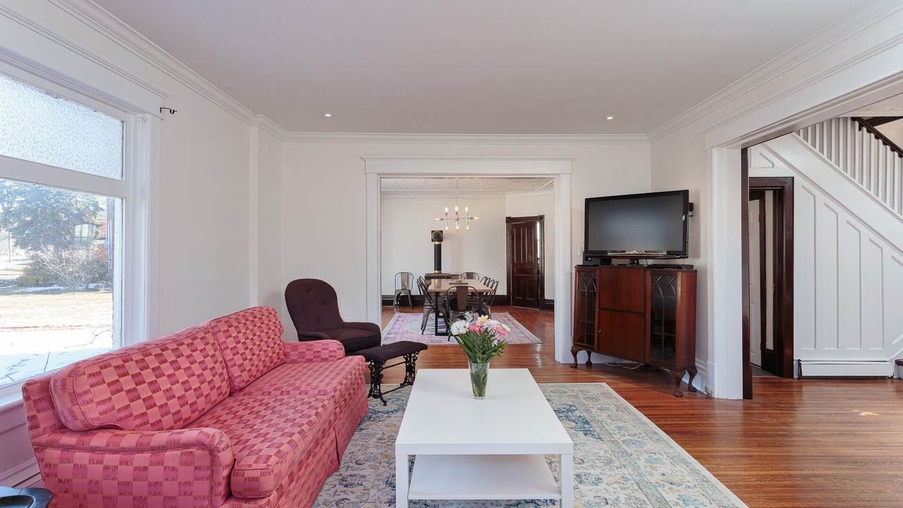 Photo of Livingroom in Bloomfield