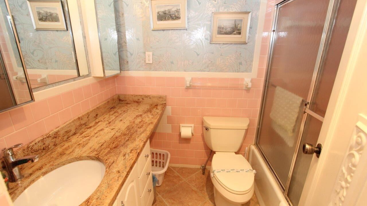 Photo of Bathroom in Rehoboth Beach