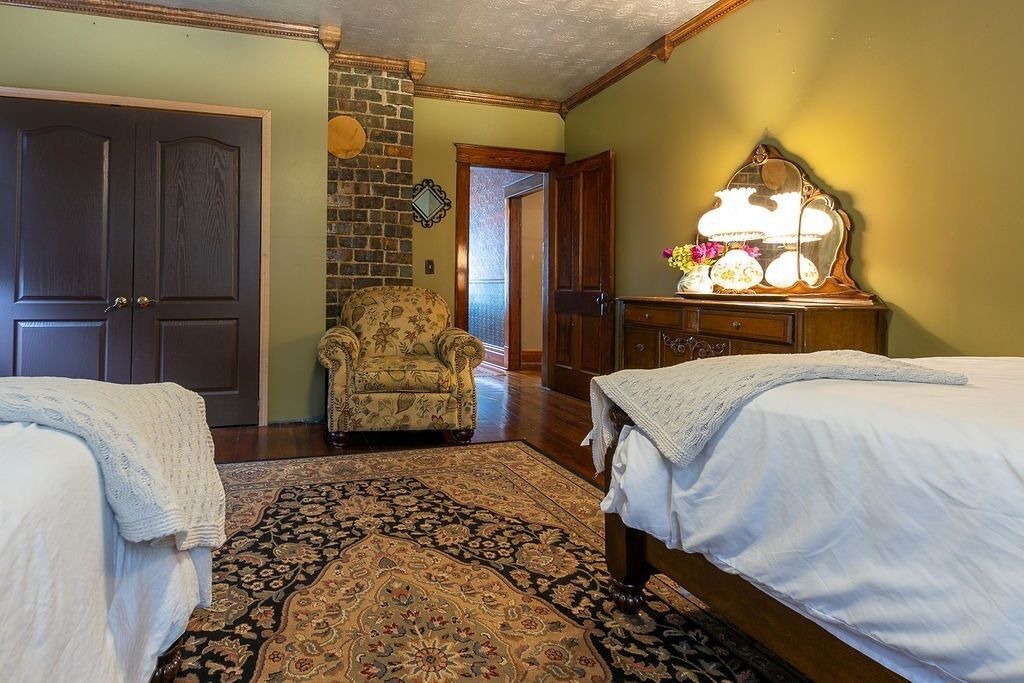 Photo of Bedroom in Nelsonville