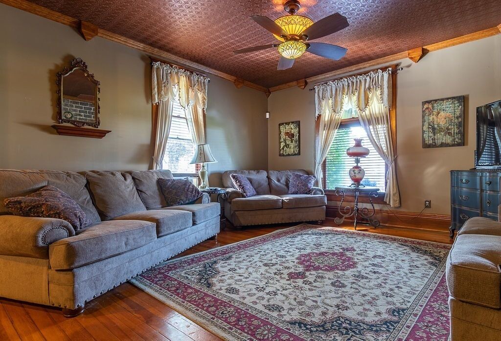 Photo of Livingroom in Nelsonville