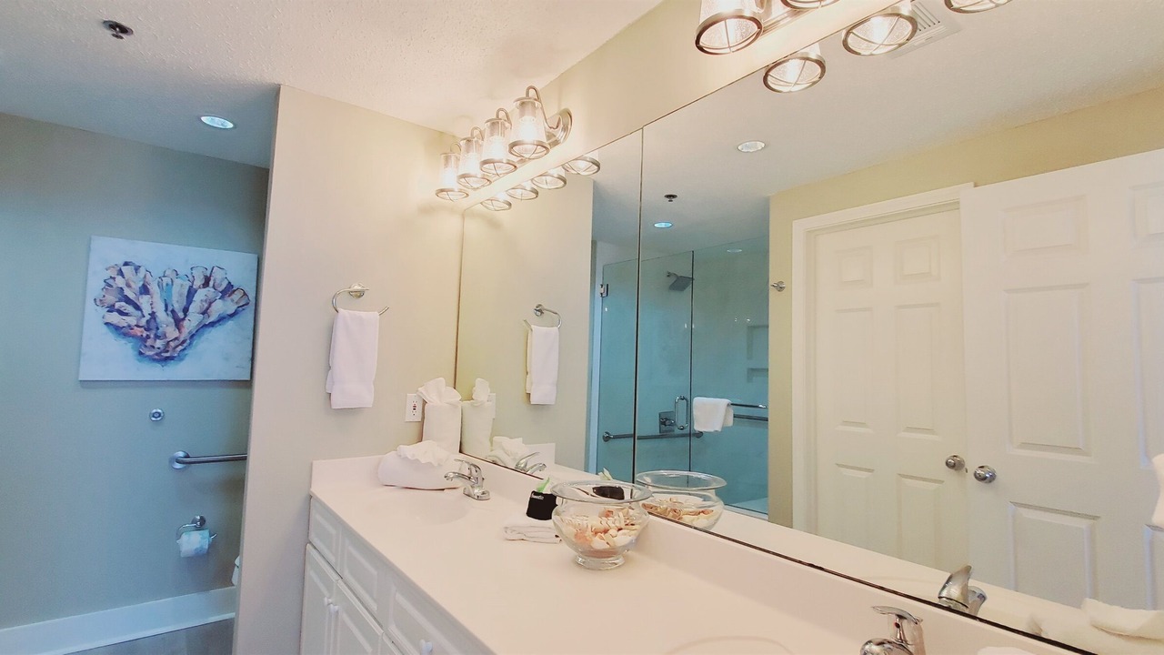 Photo of Bathroom in Fort Morgan