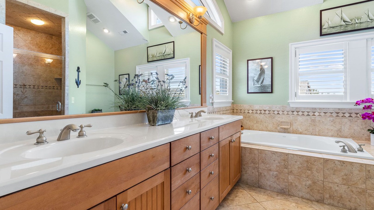Photo of Bathroom in Nags Head