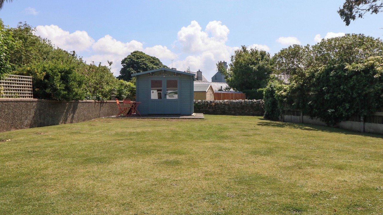 Photo of Outdoor in Edern