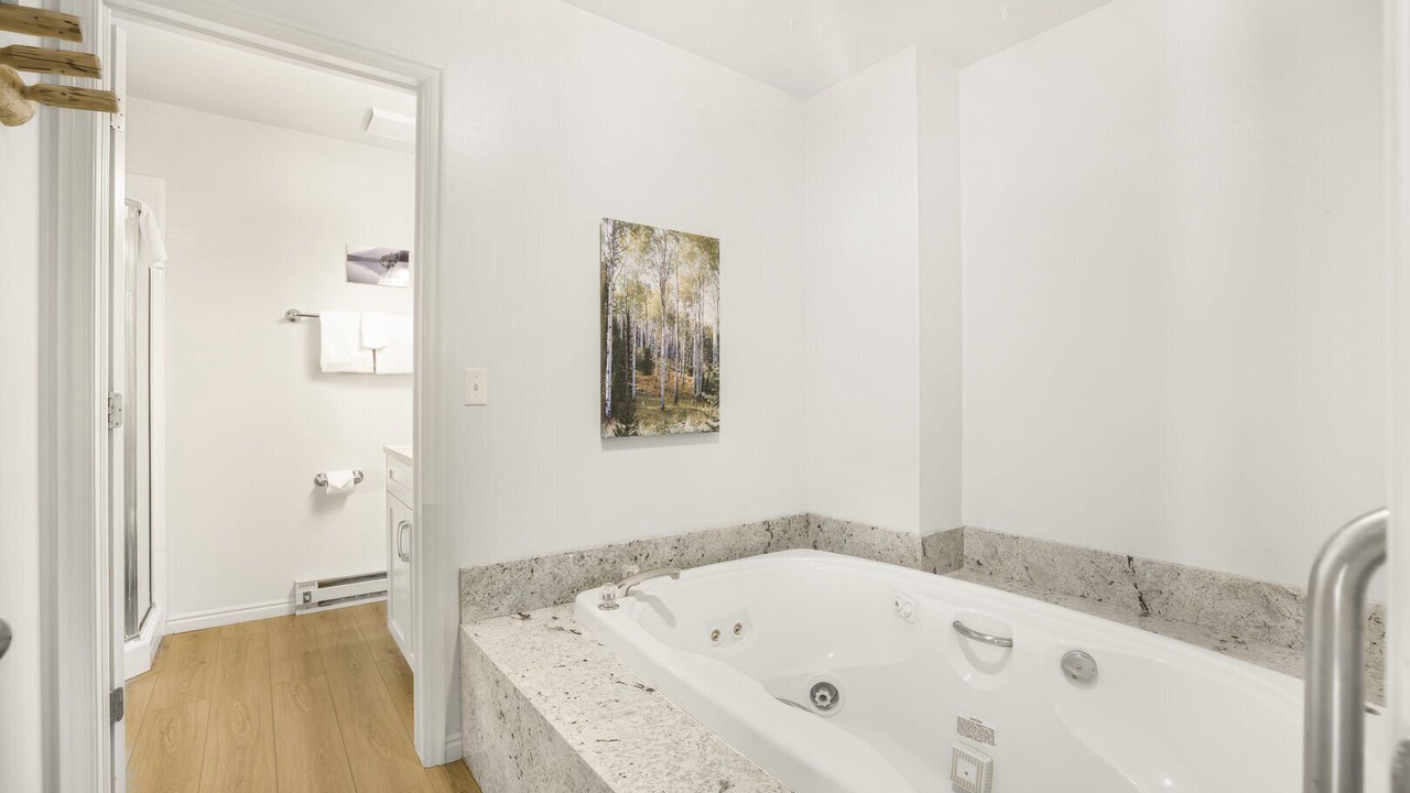 Photo of Bathroom in Teton Pines