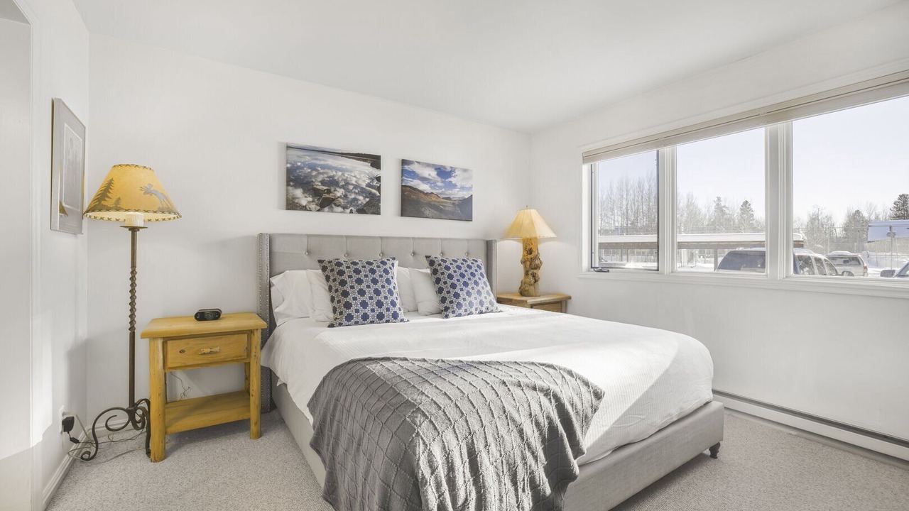 Photo of Bedroom in Teton Pines