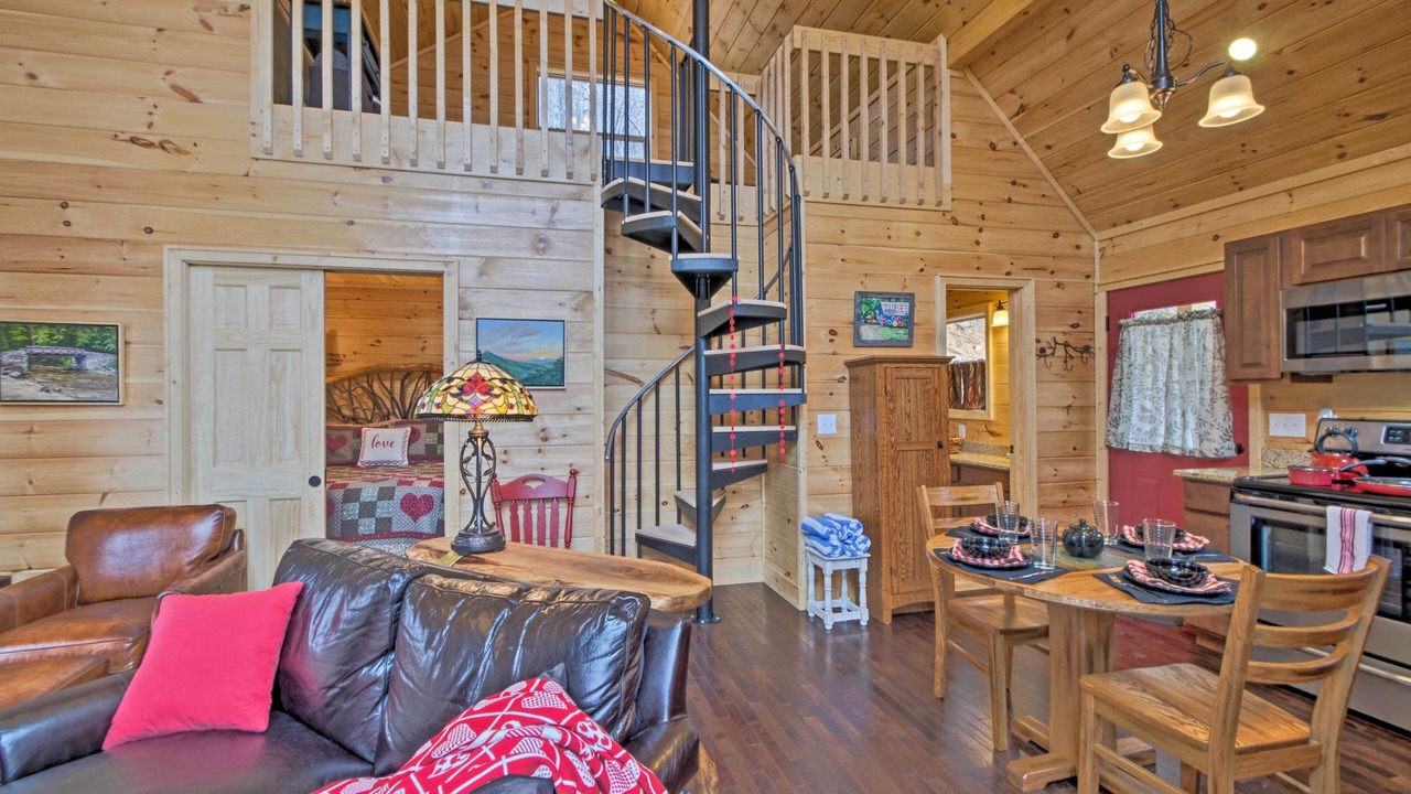 Photo of Livingroom in Bryson City