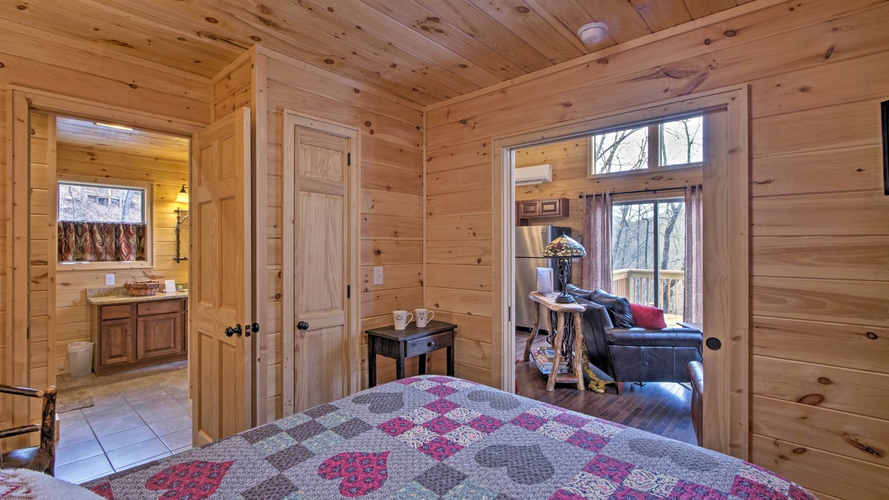 Photo of Bedroom in Bryson City