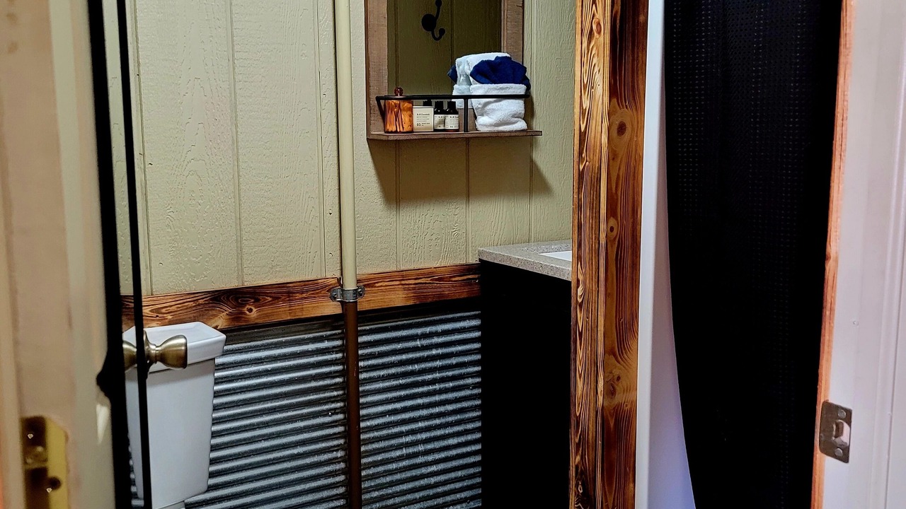Photo of Bathroom in Lake Ozark