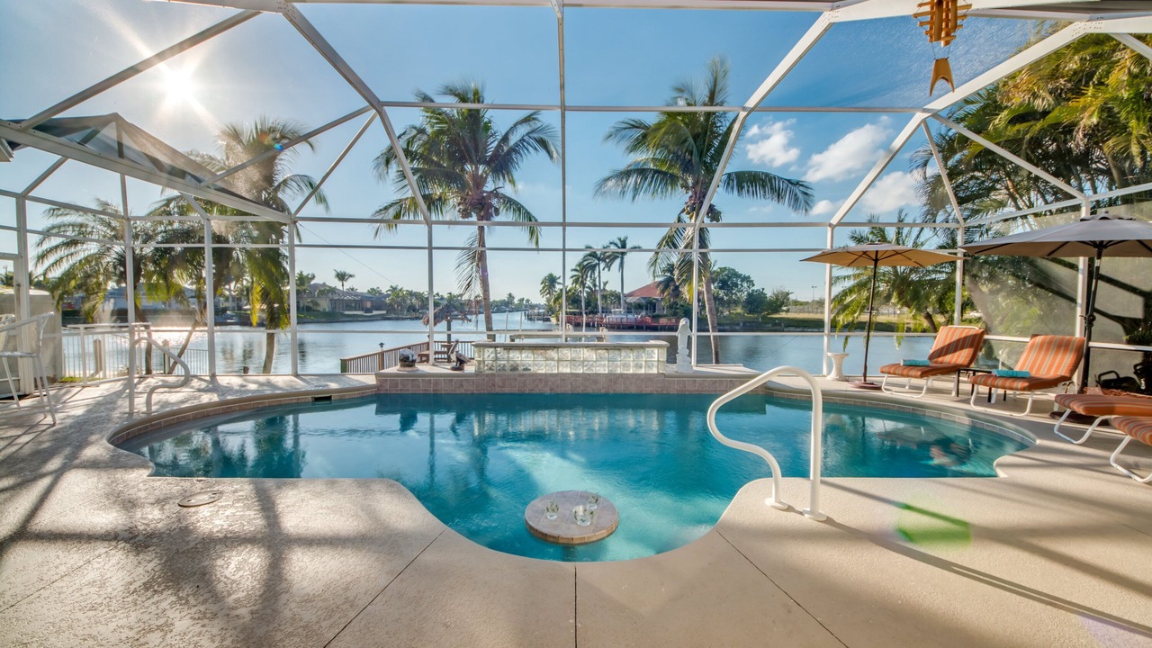Photo of Outdoor in Pelican