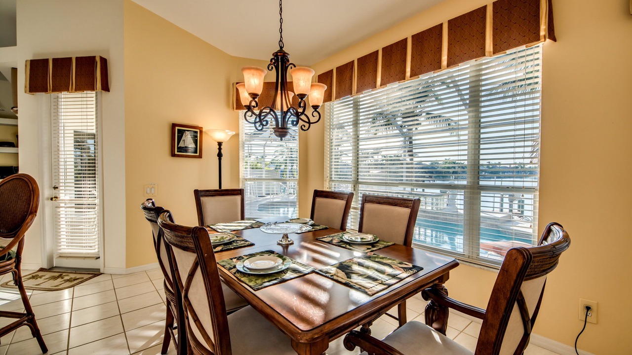 Photo of Livingroom in Pelican