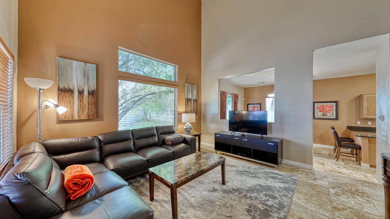 Photo of Livingroom in Silverado Ranch