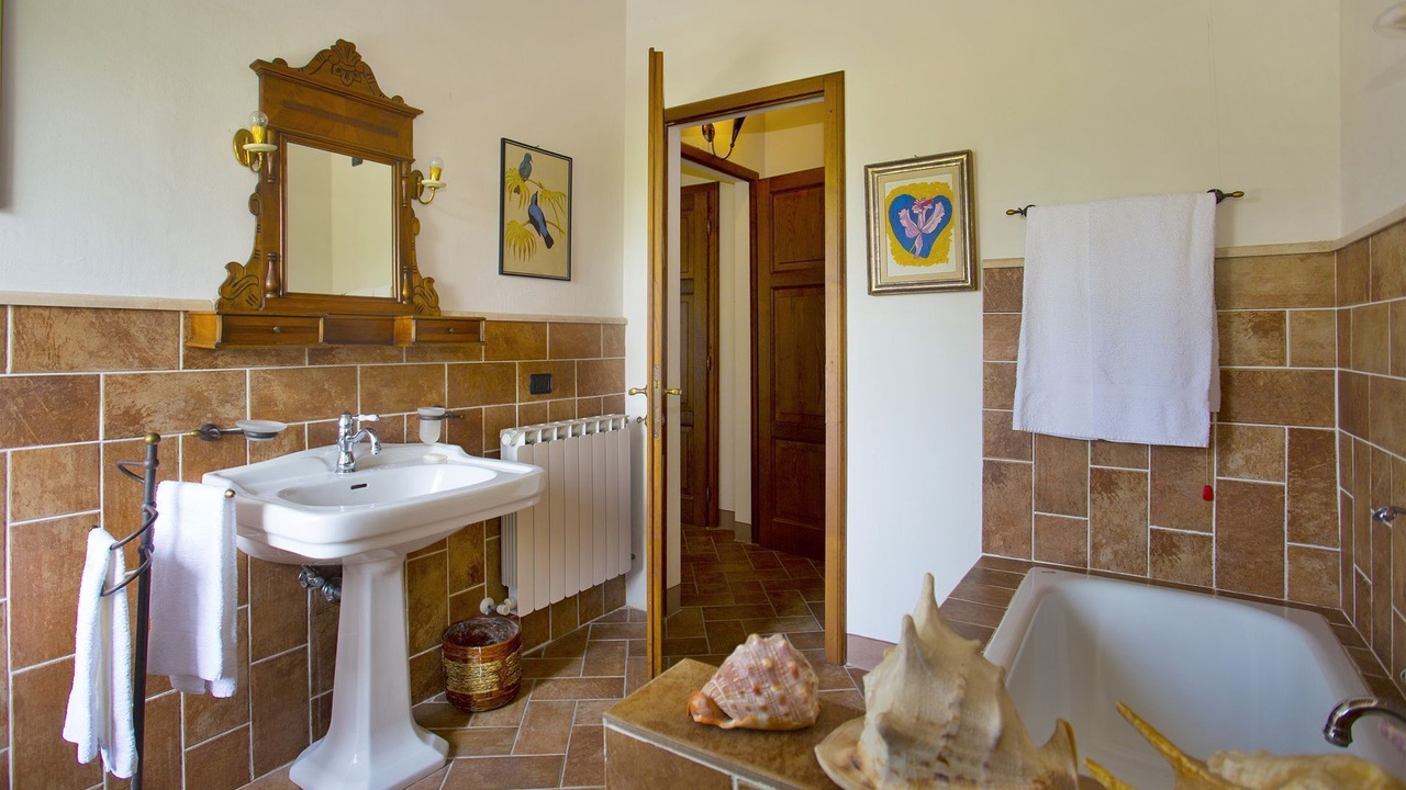 Photo of Bathroom in Argiano