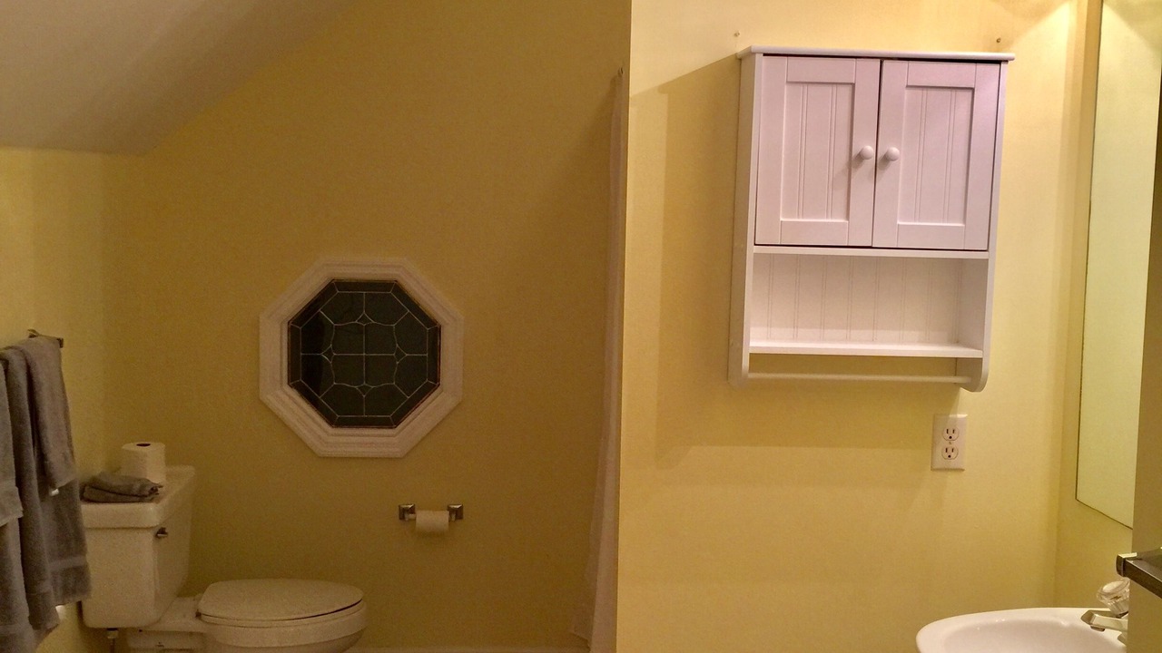 Photo of Bathroom in Port Royal