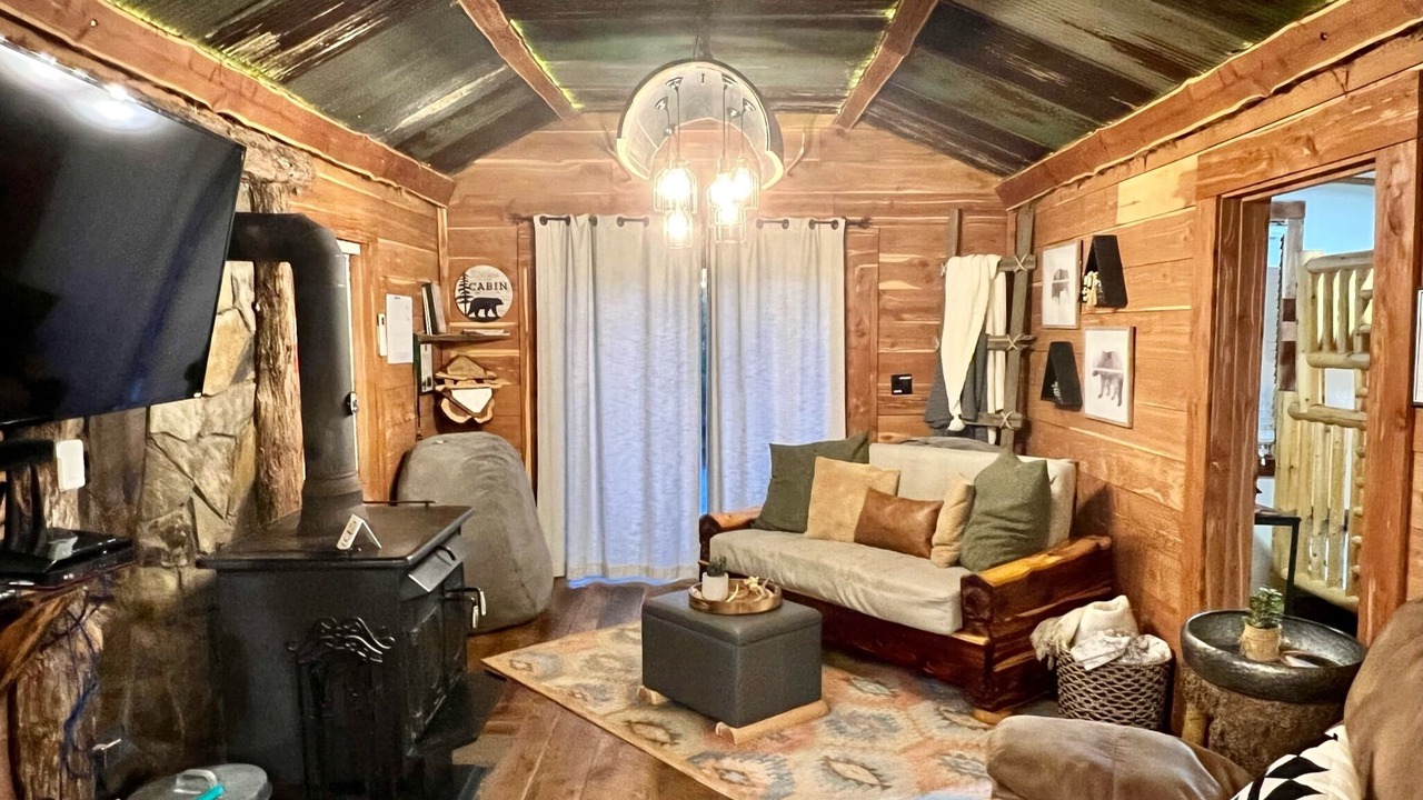 Photo of Livingroom in Hot Springs Village