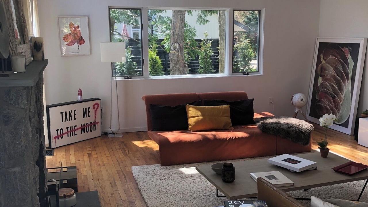 Photo of Livingroom in East Hampton North
