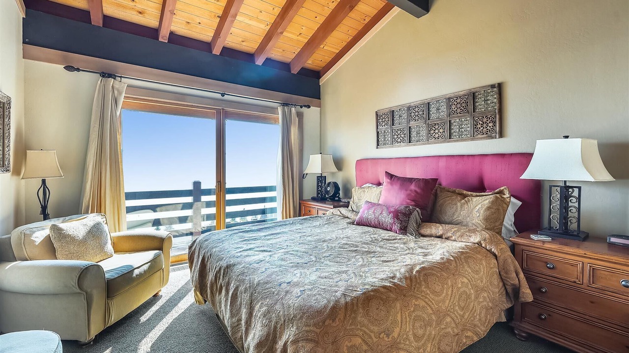 Photo of Bedroom in Tahoe City