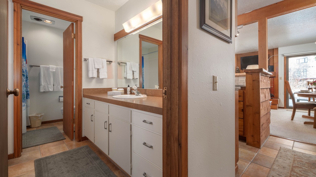 Photo of Bathroom in Moose Wilson Road