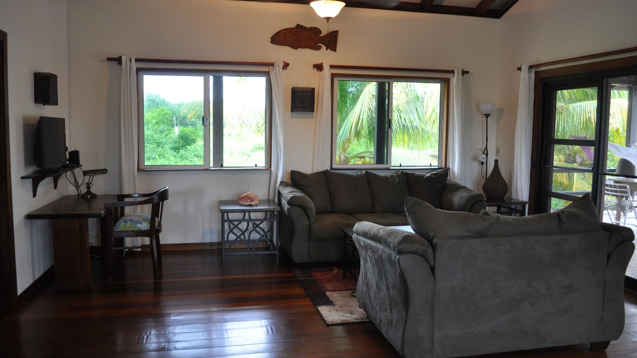 Photo of Livingroom in Sittee River