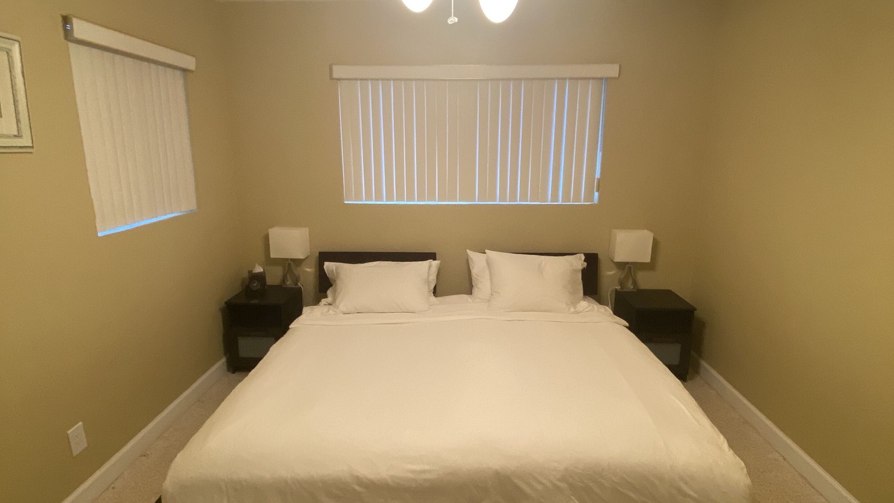 Photo of Bedroom in Deerfield Beach