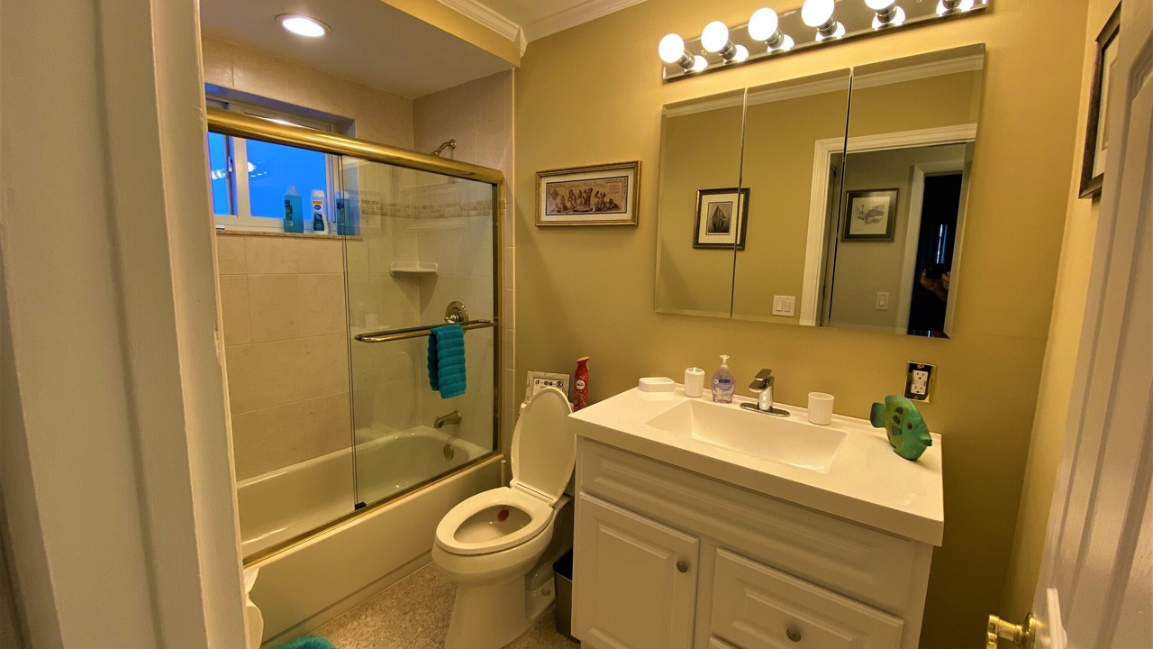 Photo of Bathroom in Deerfield Beach