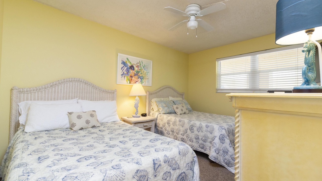 Photo of Bedroom in Crescent Beach