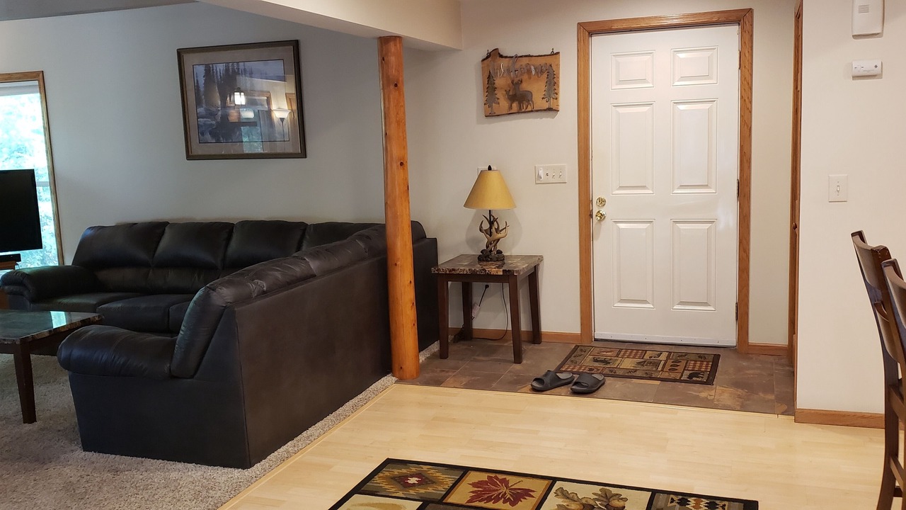 Photo of Livingroom in Eagle River
