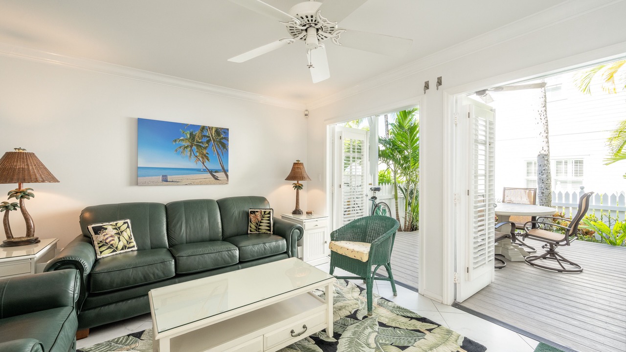 Photo of Livingroom in Bahama Village