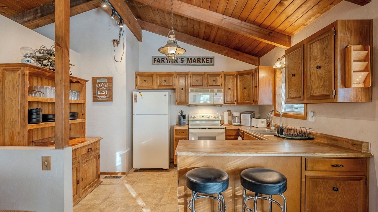 Photo of Kitchen in Munds Park