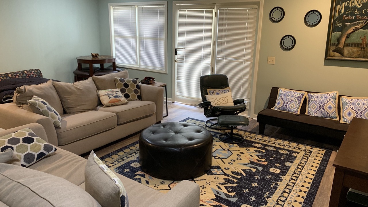 Photo of Livingroom in Serenity Bay