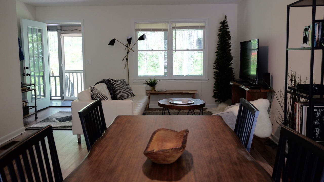 Photo of Livingroom in Clayton