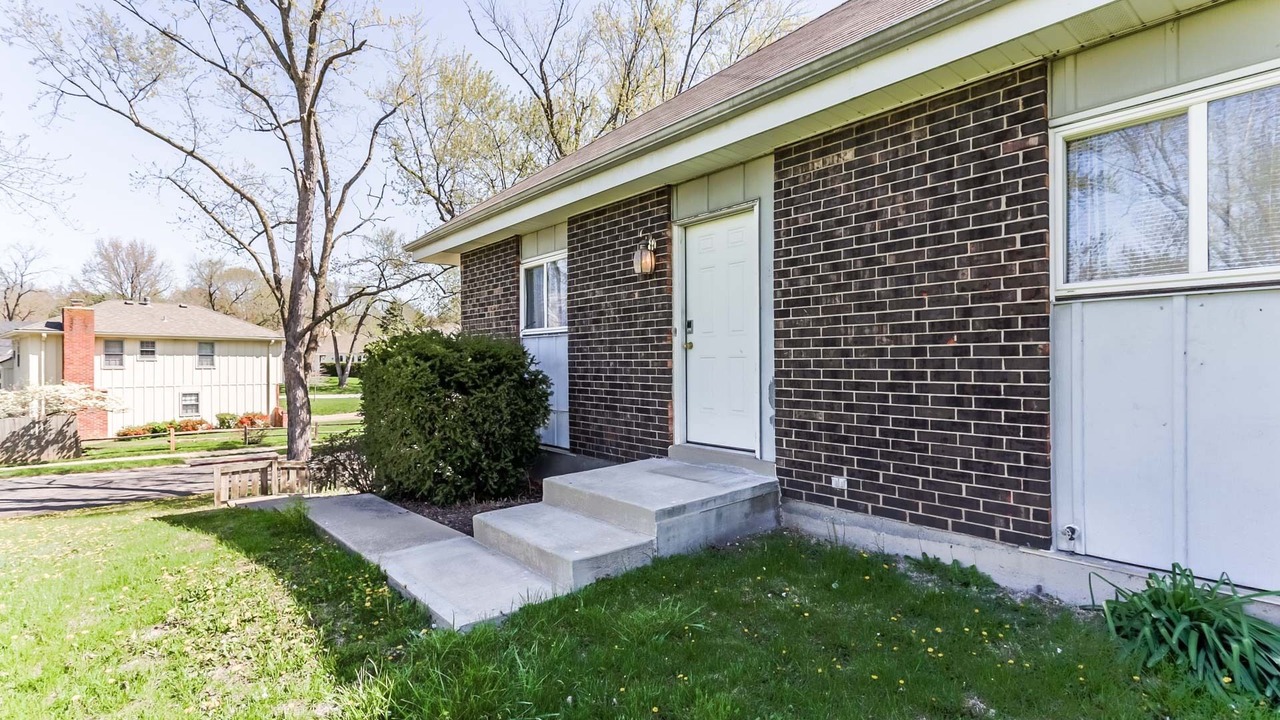 Photo of Outdoor in Overland Park