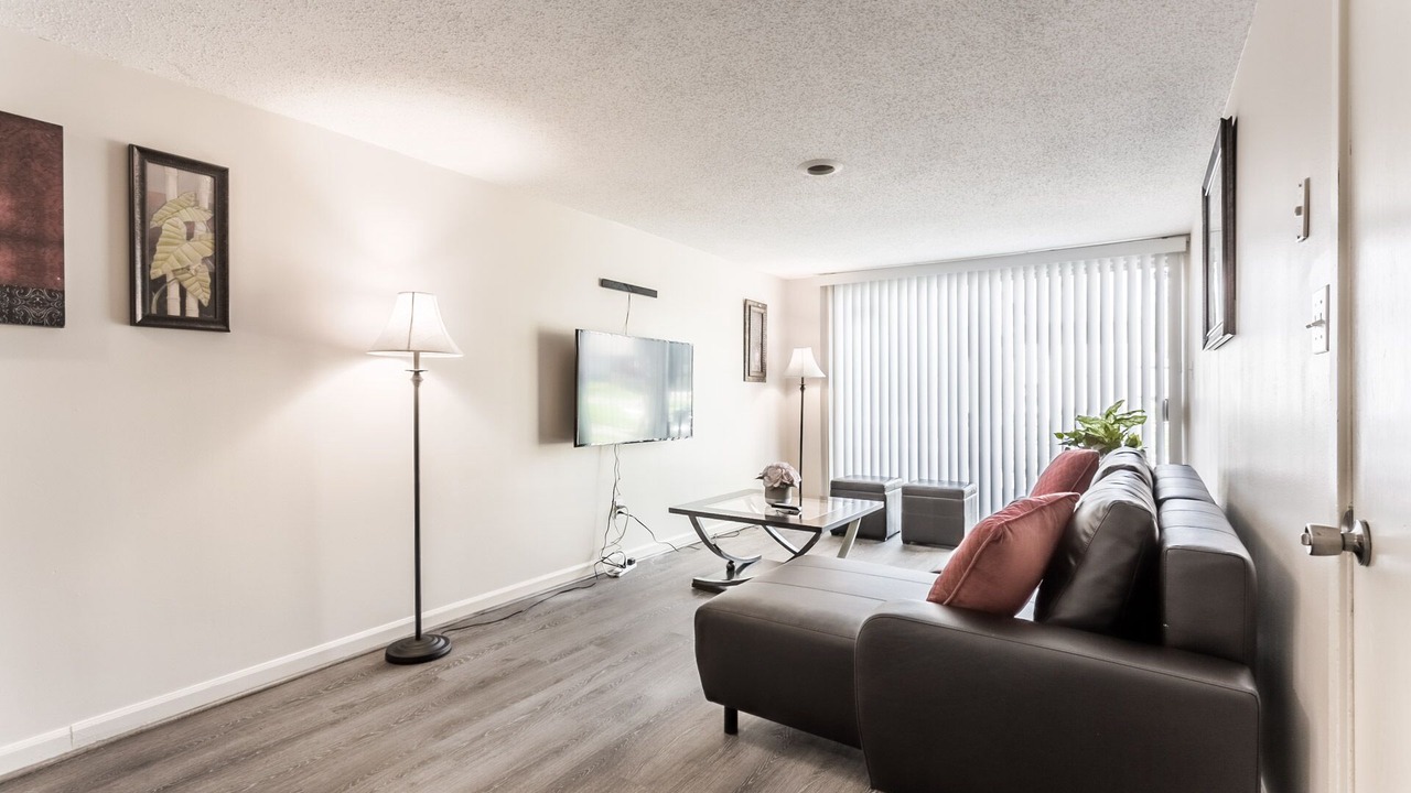 Photo of Livingroom in Overland Park