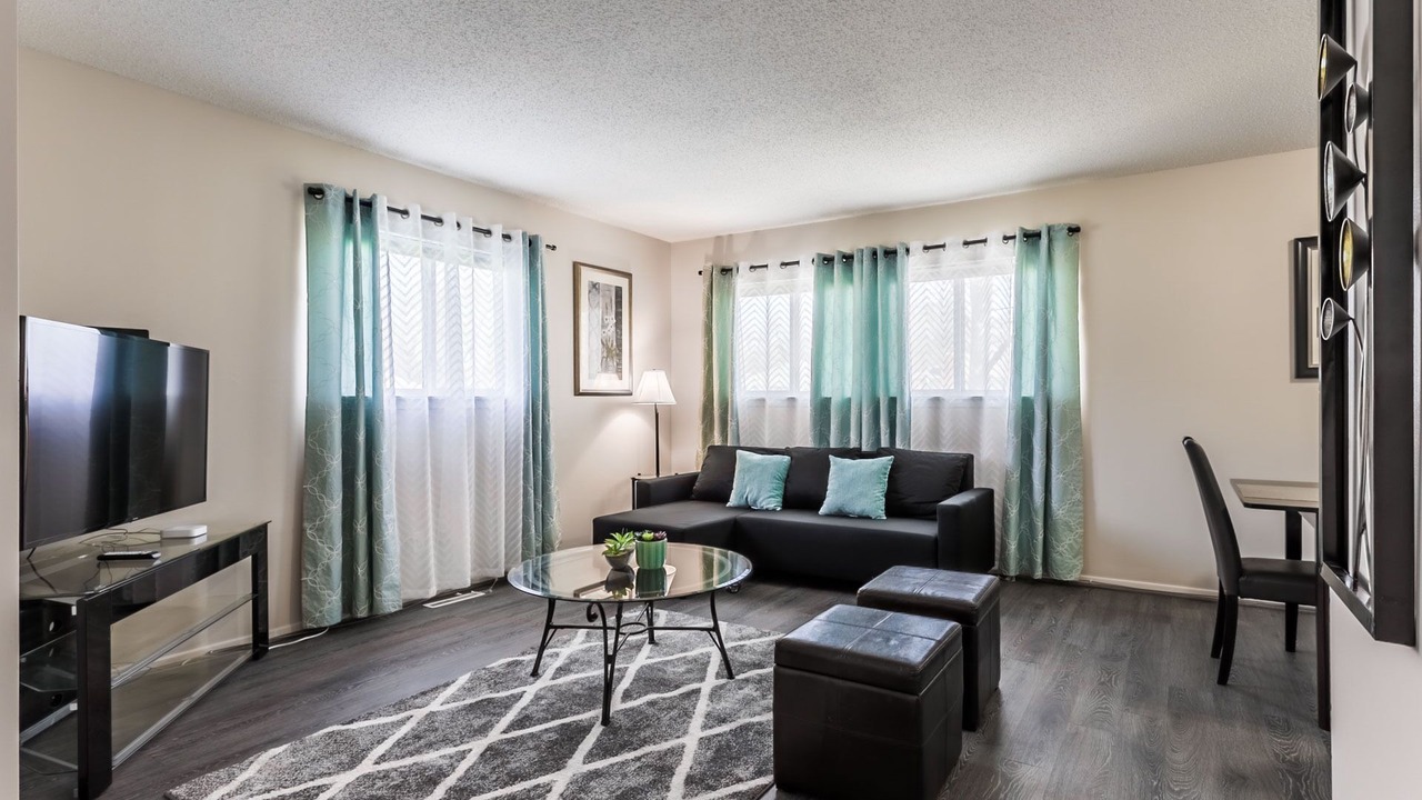 Photo of Livingroom in Overland Park