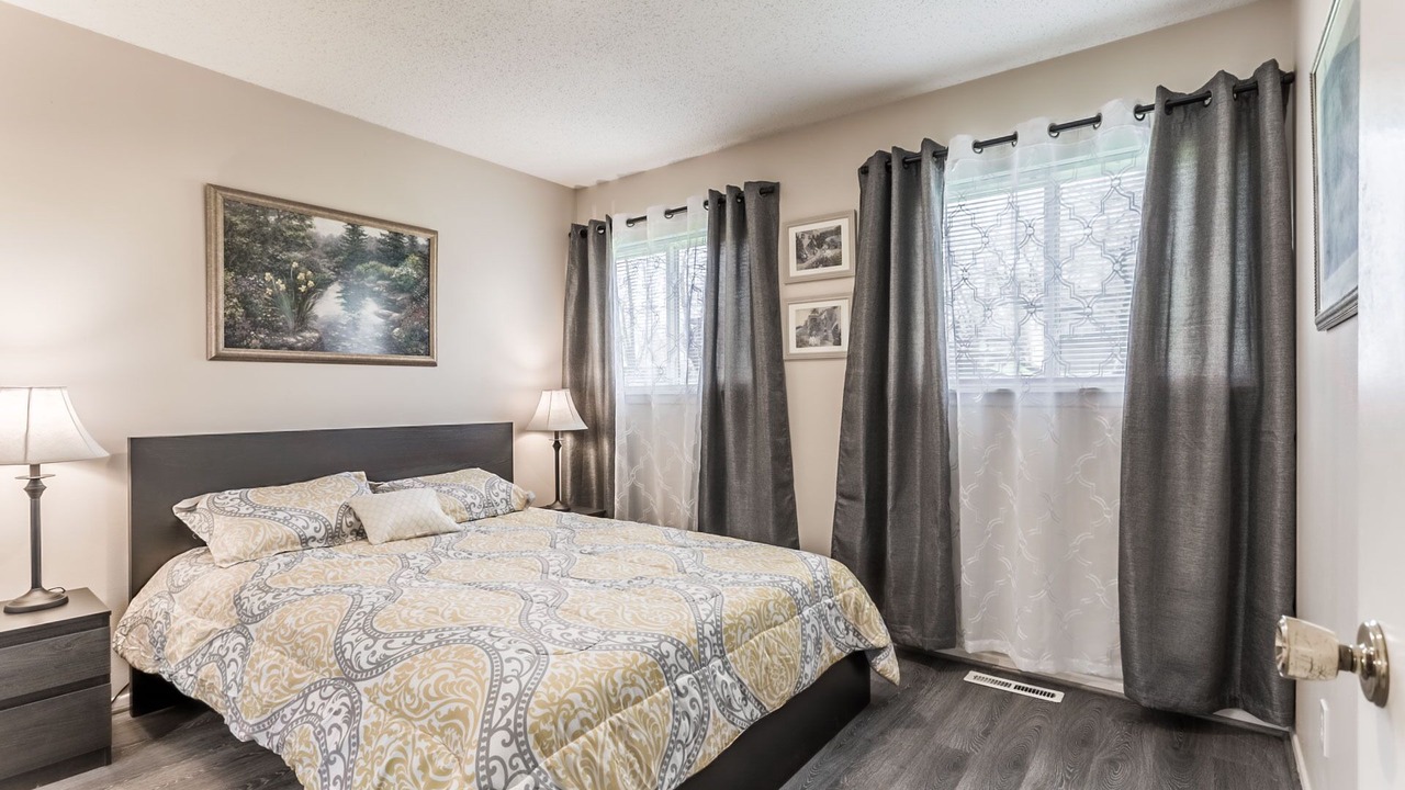 Photo of Bedroom in Overland Park
