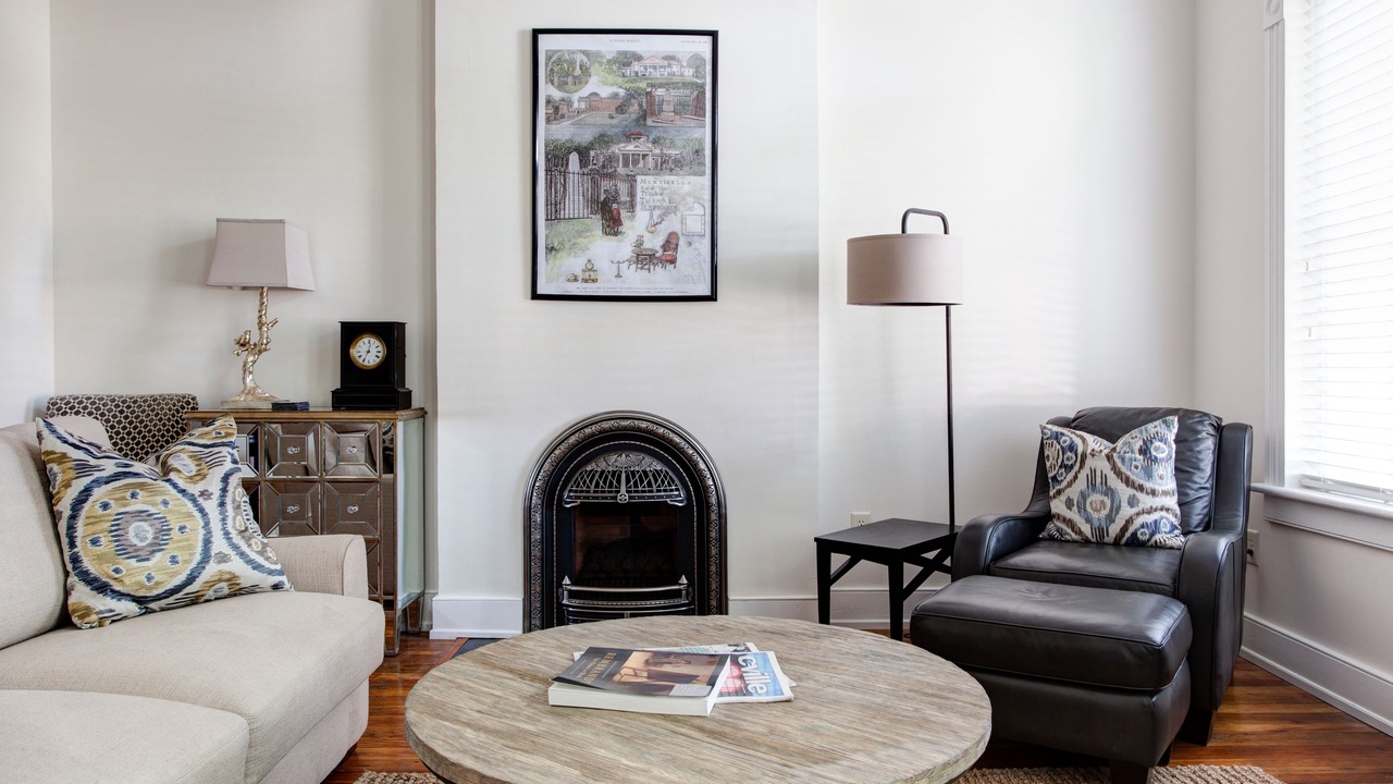 Photo of Livingroom in Starr Hill