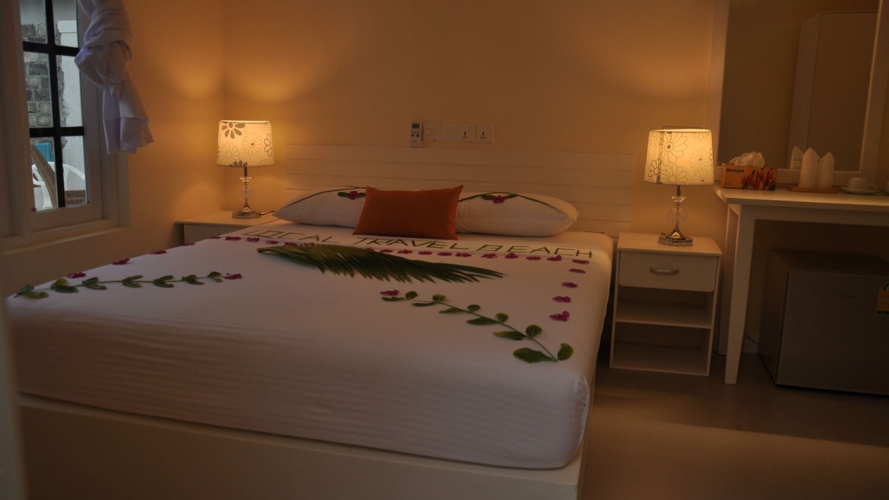 Photo of Bedroom in Hangnaameedhoo