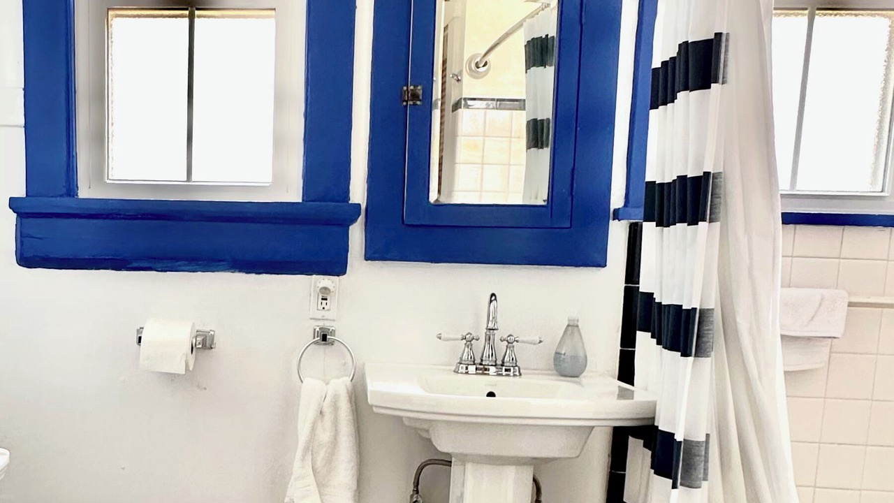 Photo of Bathroom in Mid-City