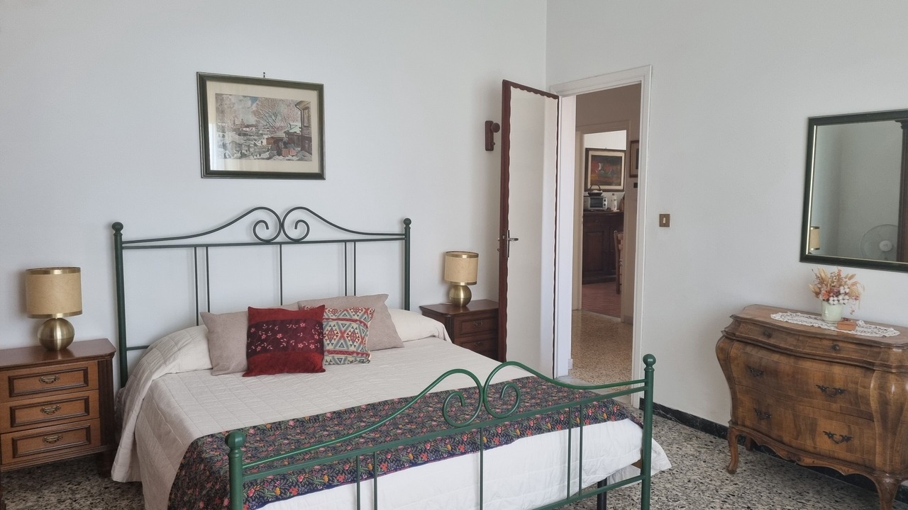 Photo of Bedroom in Corsanico-Bargecchia