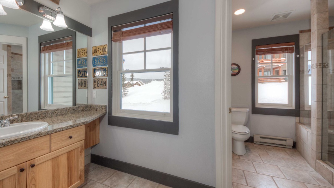 Photo of Bathroom in Saddle Ridge