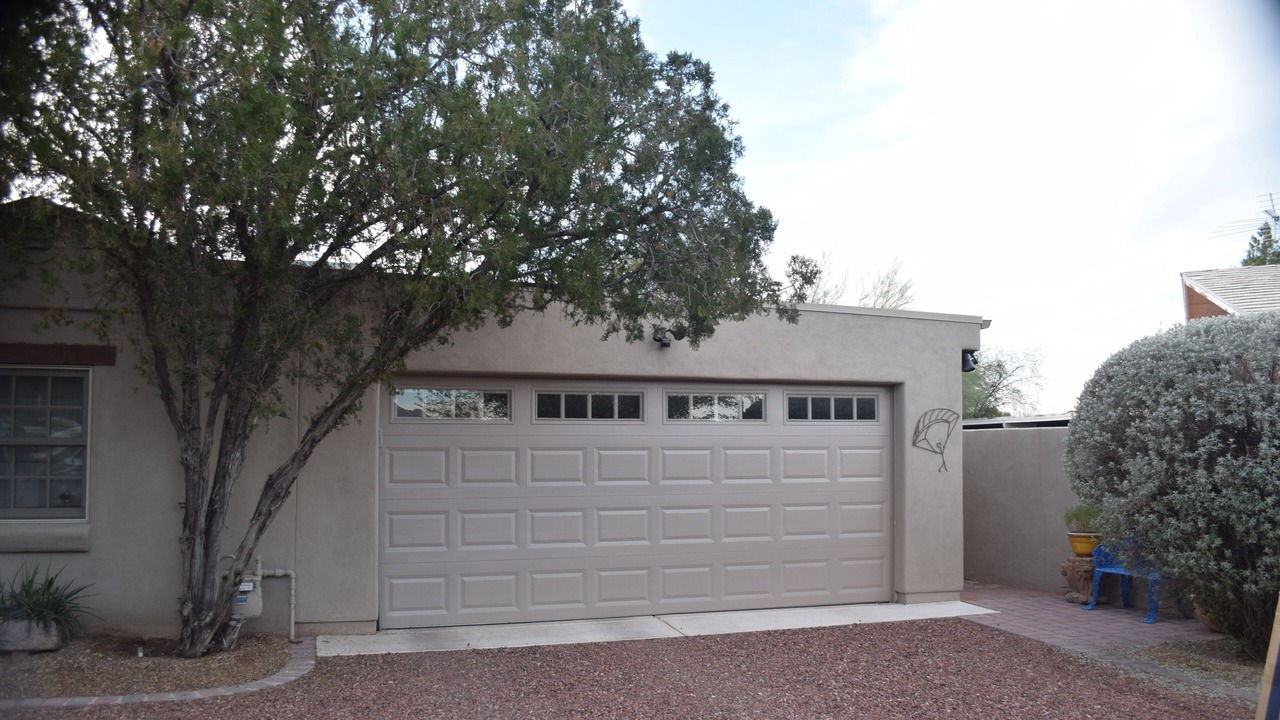 Photo of Outdoor in Richland Heights East