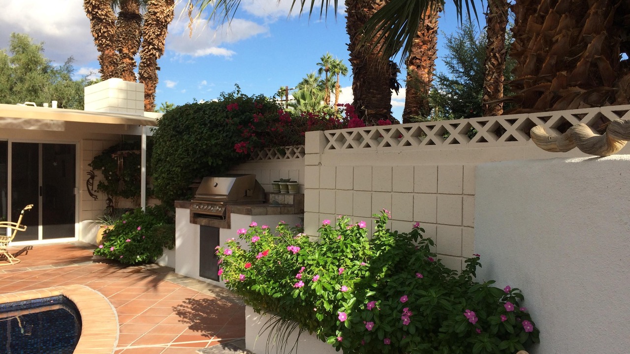 Photo of Patio Balcony in Palm Desert