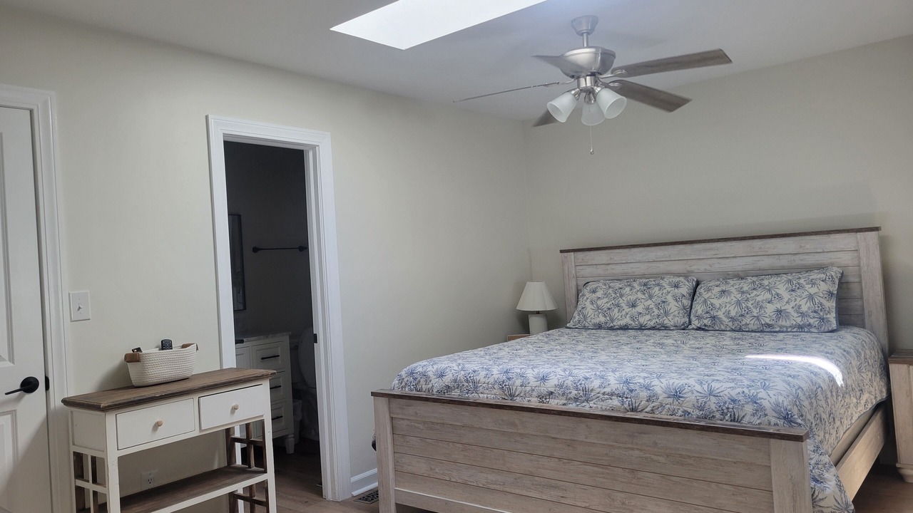 Photo of Bedroom in Surfside Beach