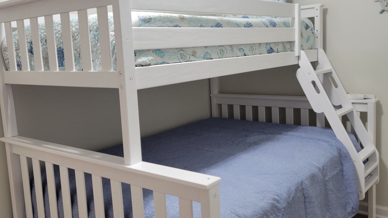 Photo of Bedroom in Surfside Beach