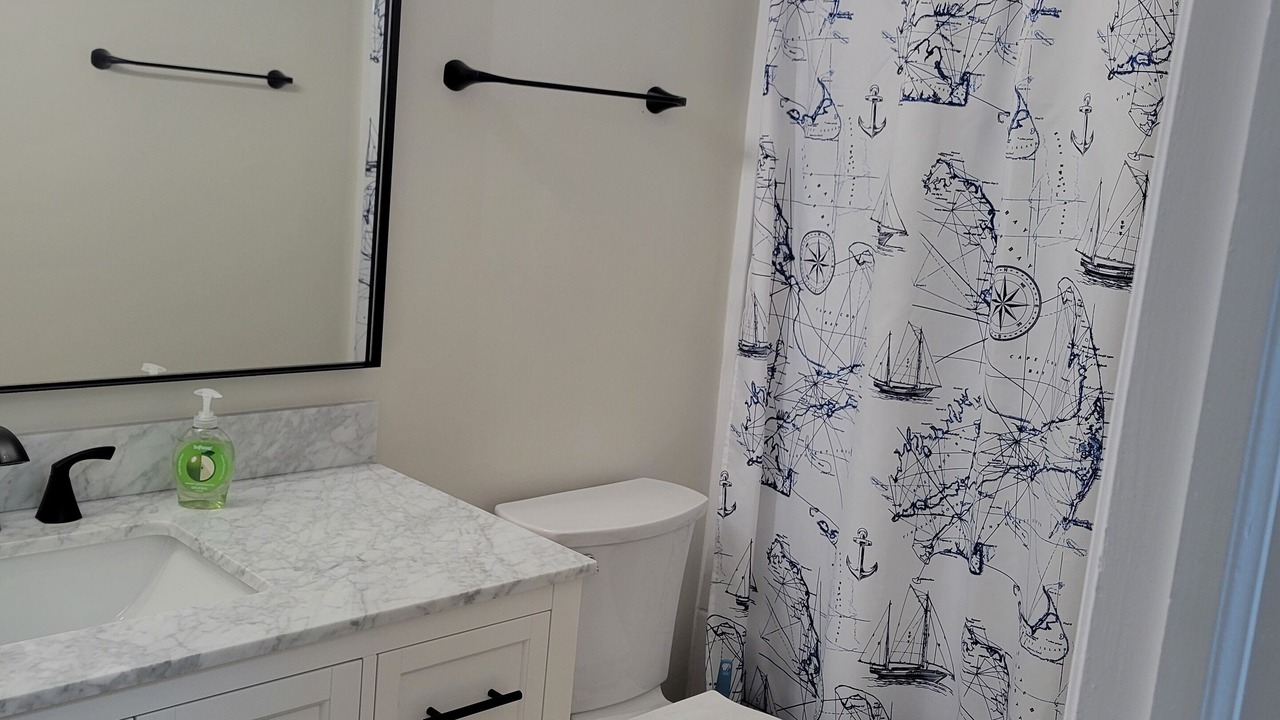 Photo of Bathroom in Surfside Beach