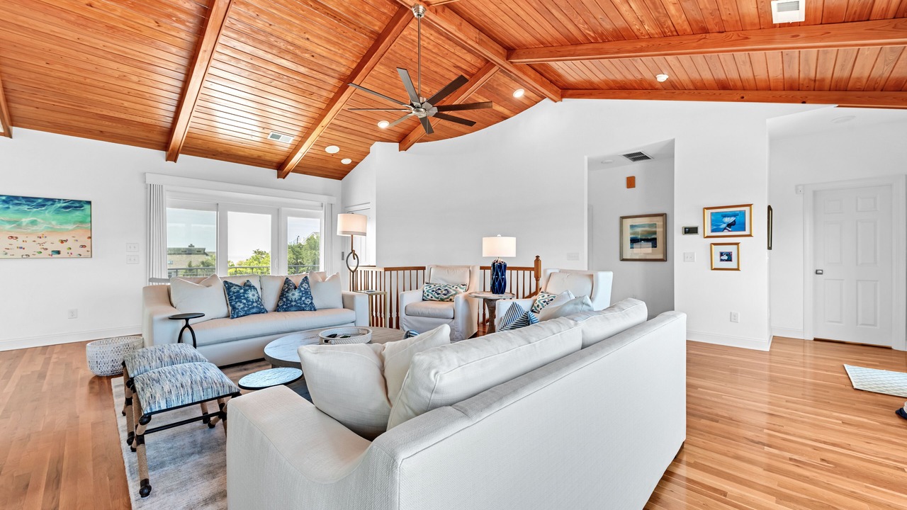 Photo of Livingroom in Seabrook Island
