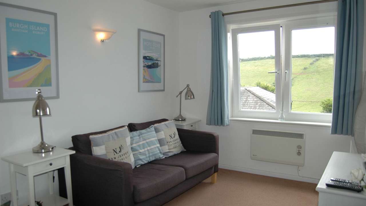 Photo of Livingroom in Hope-Cove
