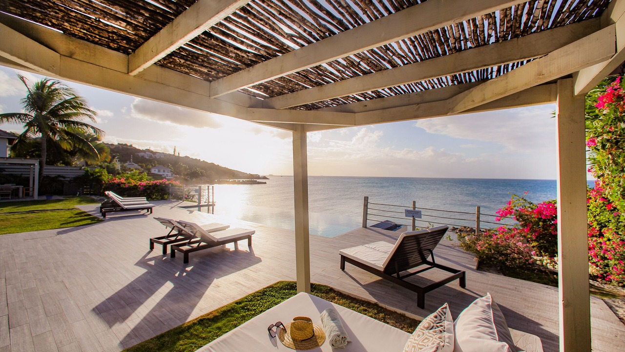 Photo of Patio Balcony in Dickenson Bay