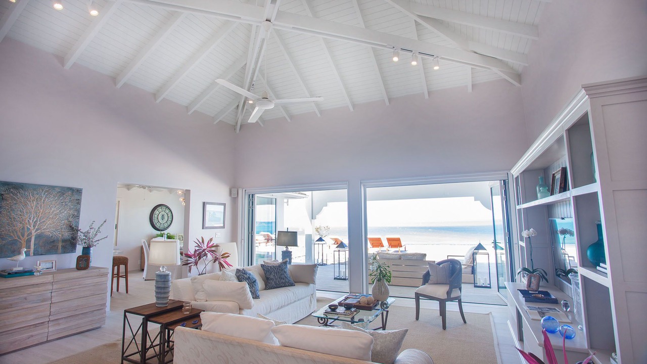 Photo of Livingroom in Dickenson Bay