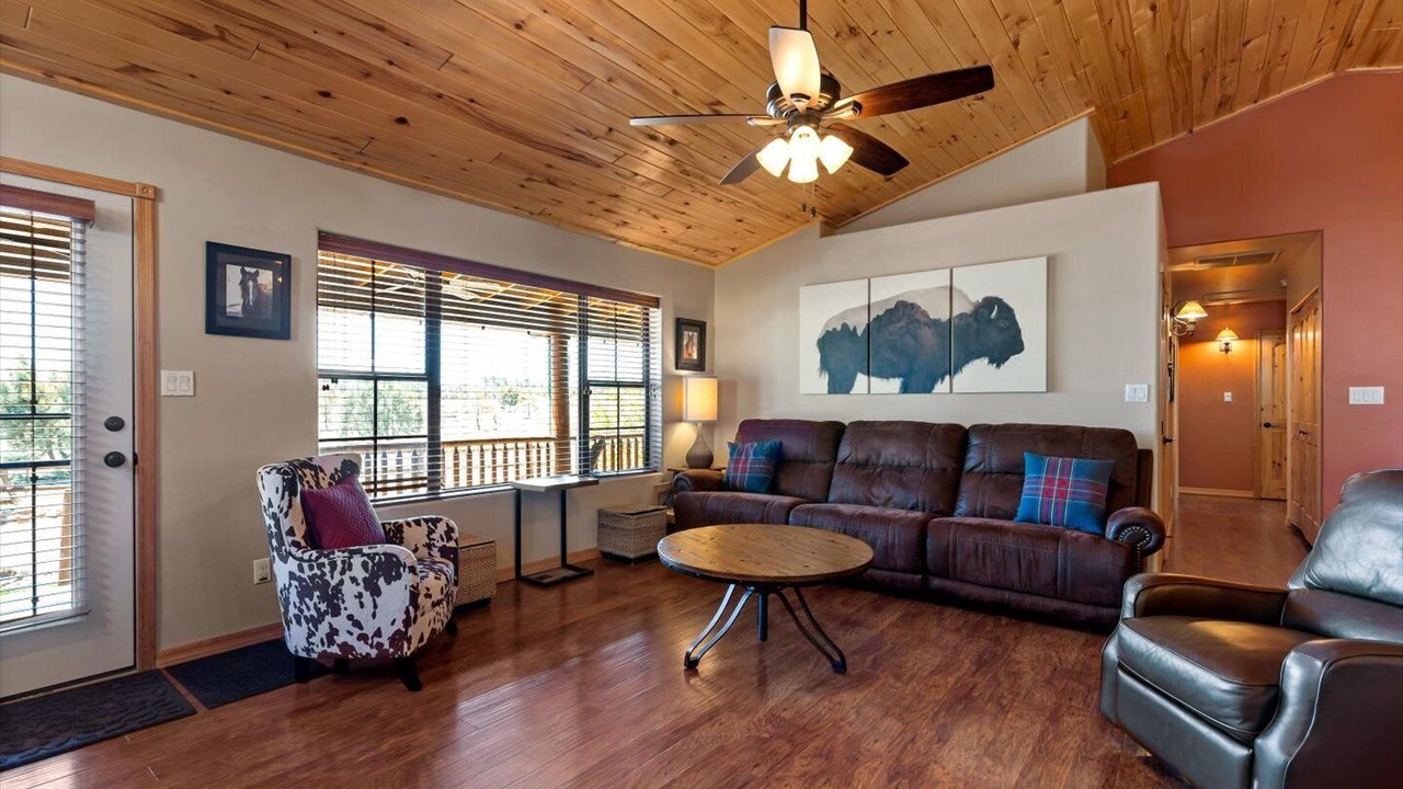 Photo of Bedroom in Heber